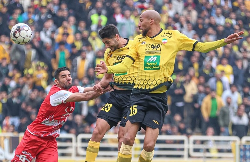 محمدمهدی محبی بازی پرسپولیس در مقابل سپاهان اصفهان