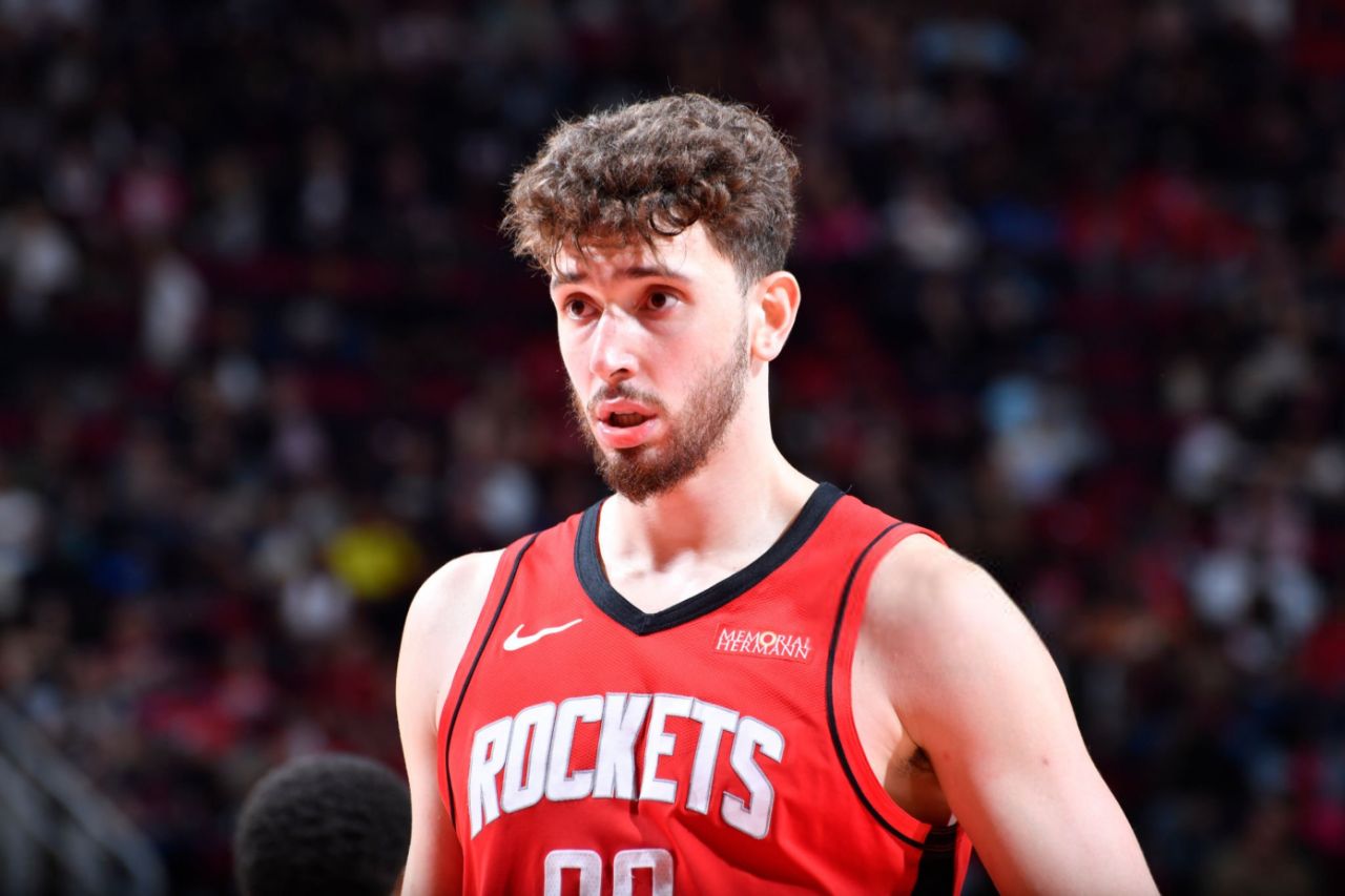 آلپرن شنگون هیوستون راکتس - بسکتبالیست ترک NBA 