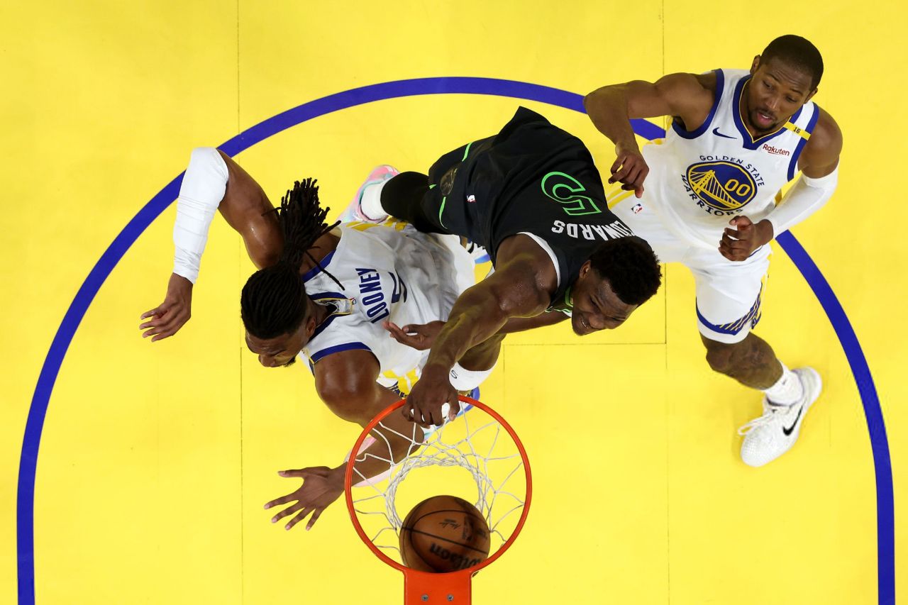 پلی آف بسکتبال NBA - مینه سوتا تیمبروولوز - آنتونی ادواردز 