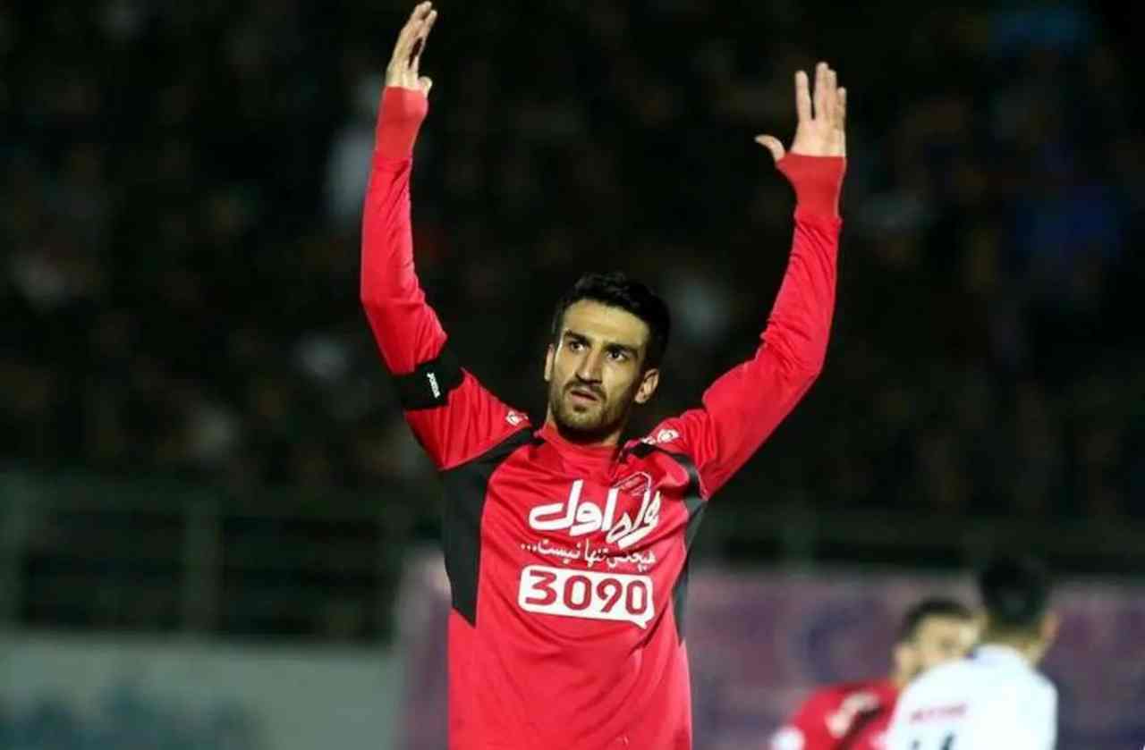 حسین ماهینی- پرسپولیس