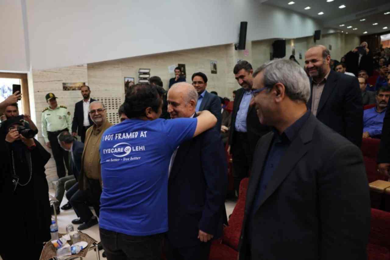 خداداد عزیزی و مهدی تاج- مشهد