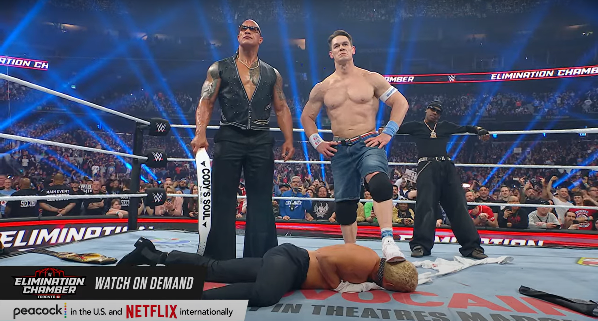 دواین «د راک» جانسون و جان سینا از ستارگان هالیوود، کشتی کج و WWE در رویداد الیمینیشن چمبر 2025