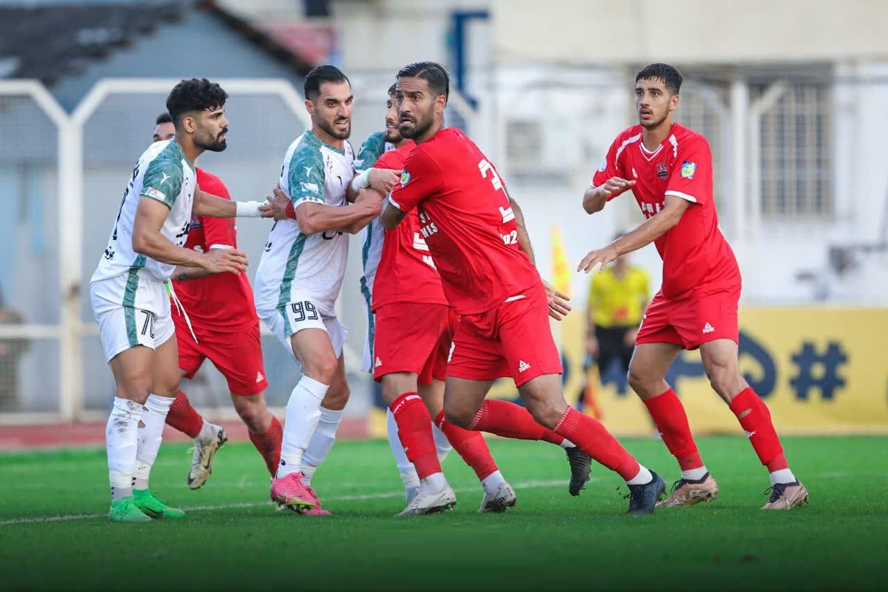 عکس از بازی ذوب آهن و نساجی در هفته آخر لیگ برتر