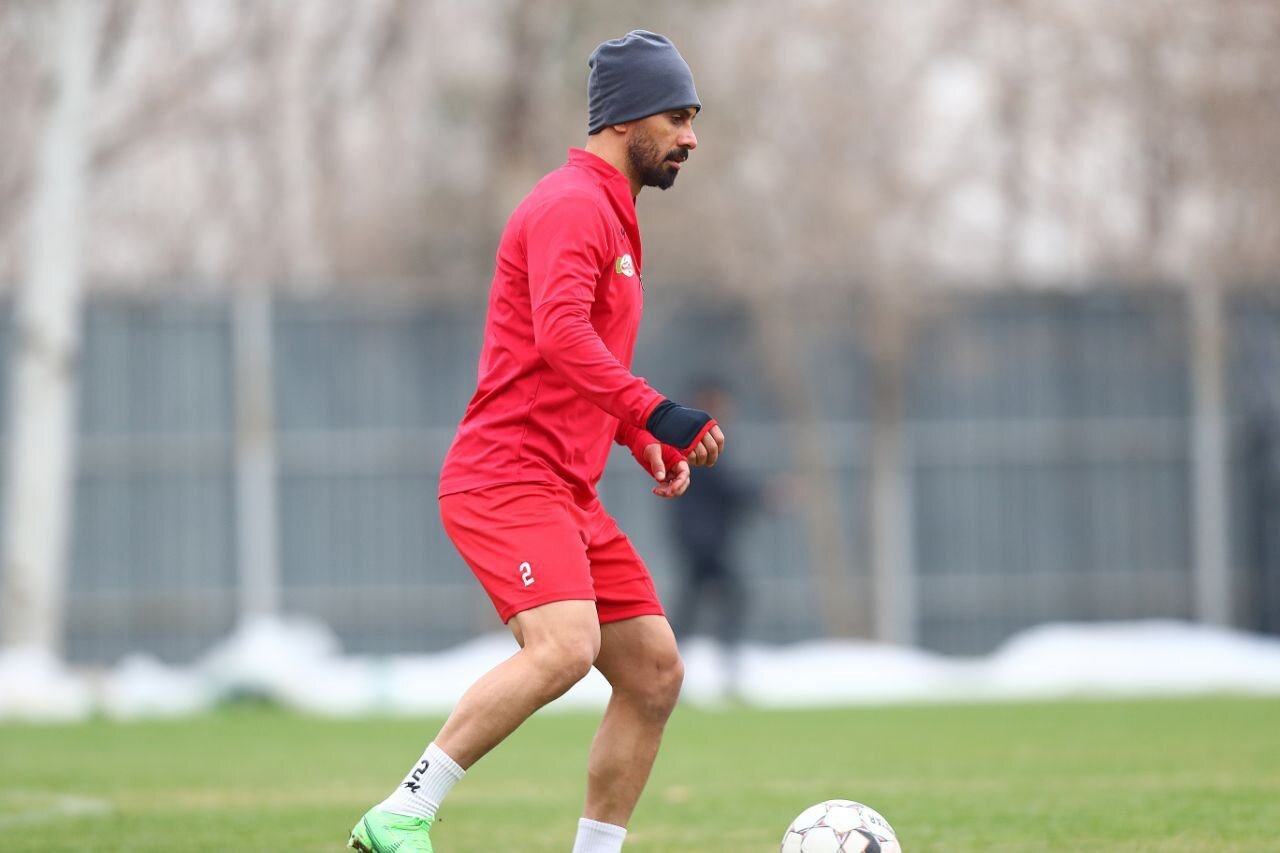 عکس از امید عالیشاه وینگر پرسپولیس