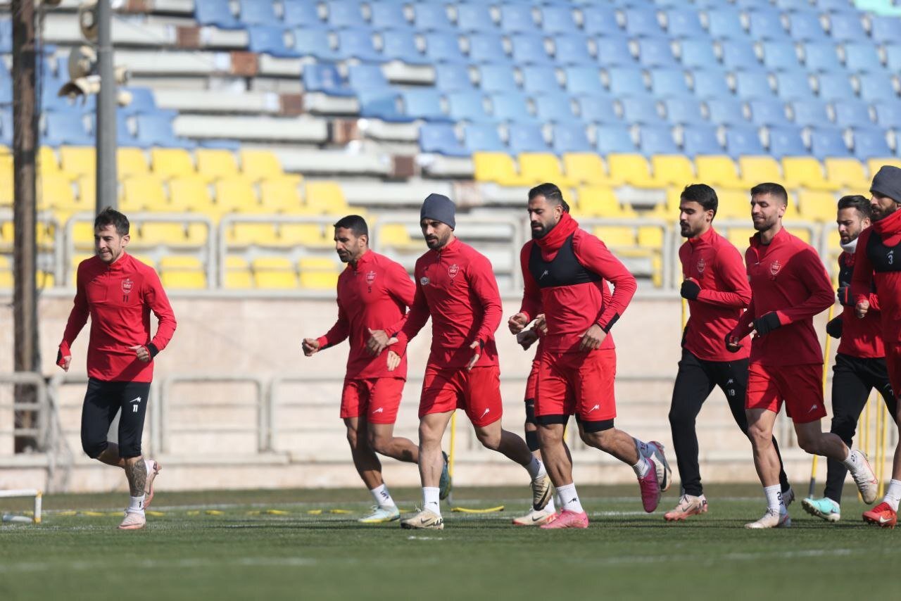 عکس از بازیکنان پرسپولیس در تمرین