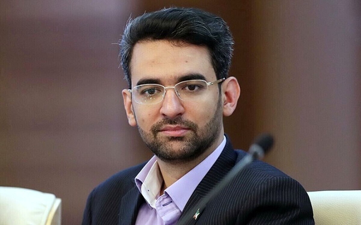 عکس از محمدجواد آذری جهرمی وزیر سابق ارتباطات
