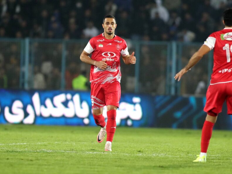 عکس از علی علیپور مهاجم پرسپولیس