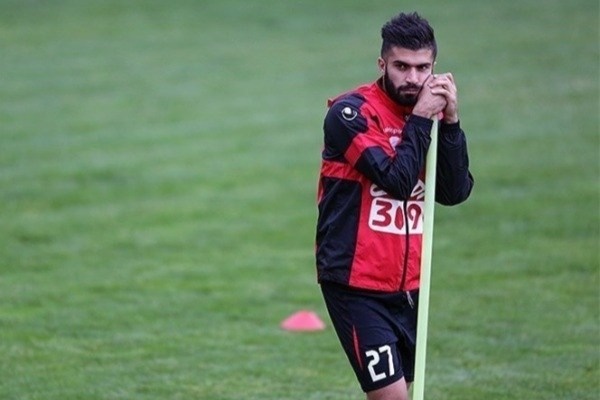 عکس از مهرداد کفشگری هافبک سابق پرسپولیس