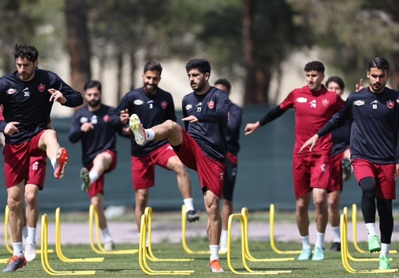 عکس از تمرینات پرسپولیس