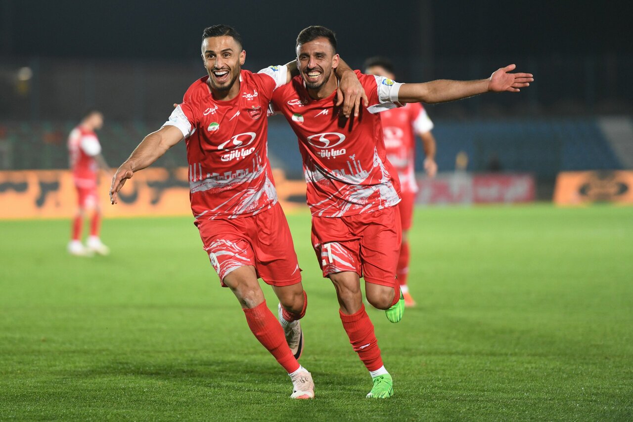 عکس از سعید صادقی و علی علیپور مهاجمان پرسپولیس