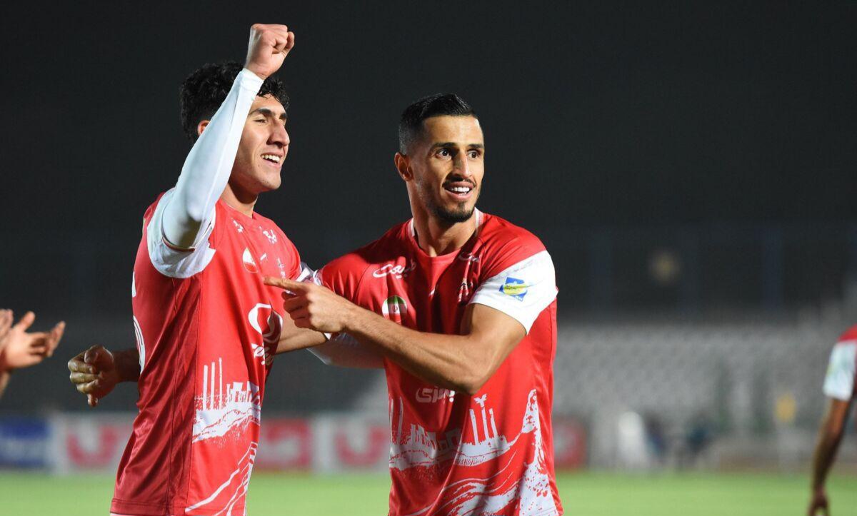 عکس از یعقوب براجعه و علی علیپور بازیکنان پرسپولیس