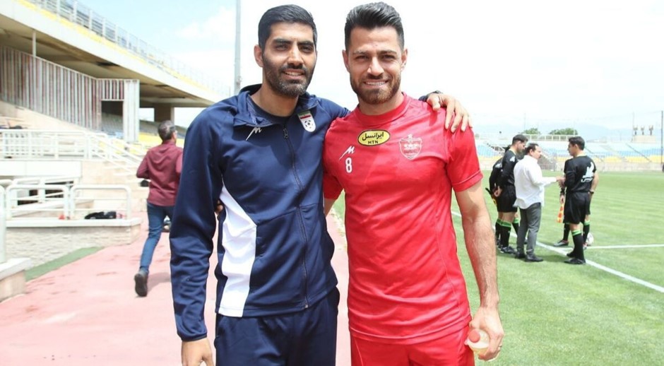 محمد انصاری بازیکن سابق پرسپولیس در کنار مرتضی پورعلی گنجی در تمرینات پرسپولیس