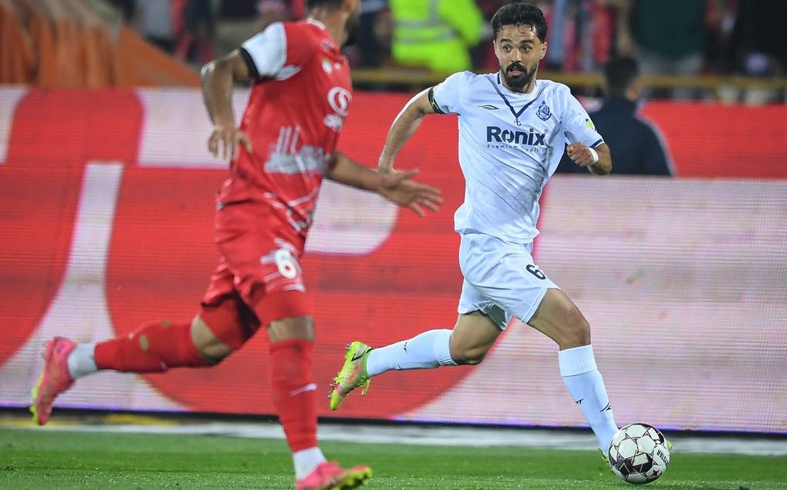 امید نورافکن در بازی برابر پرسپولیس