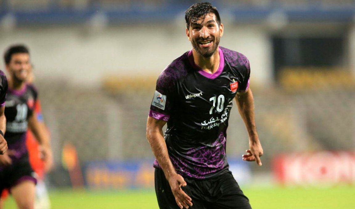 شهریار مغانلو مهاجم پرسپولیس در دیدار برابر گوا هند
