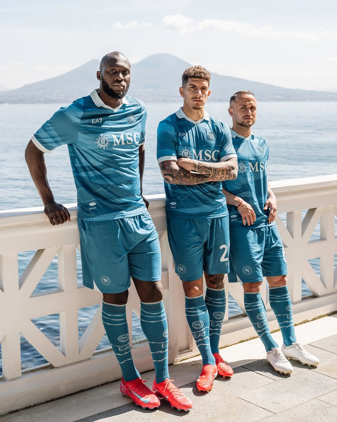 پیراهن ناپولی