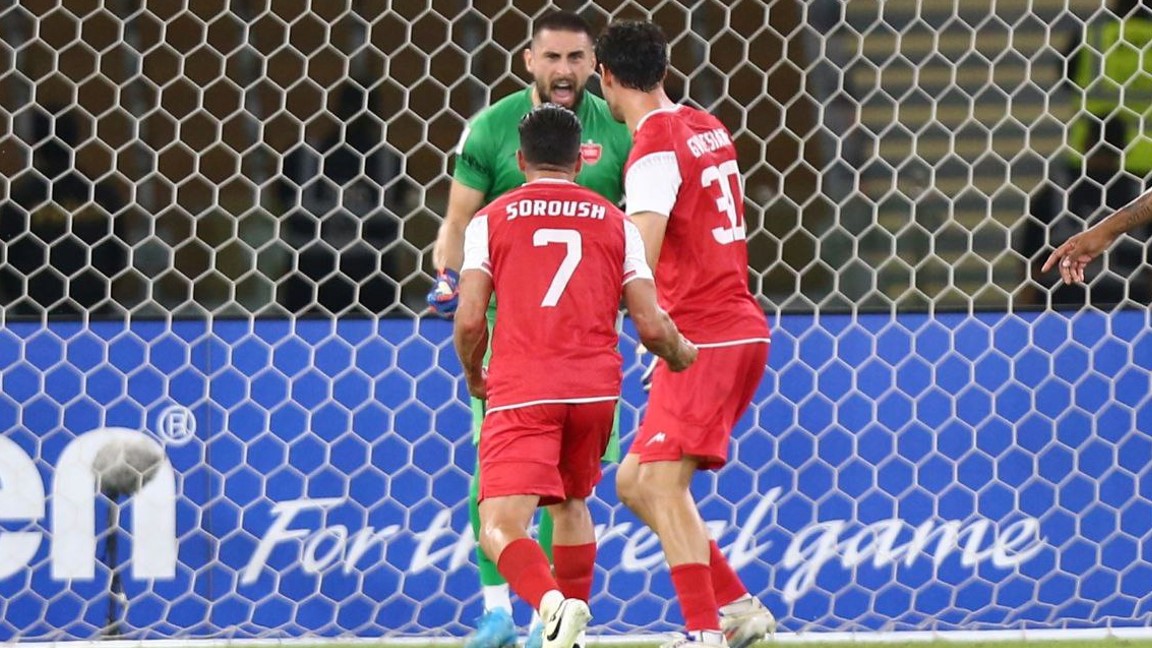 آلکسی گندوز دروازه بان پرسپولیس در بازی برابر الاهلی عربستان
